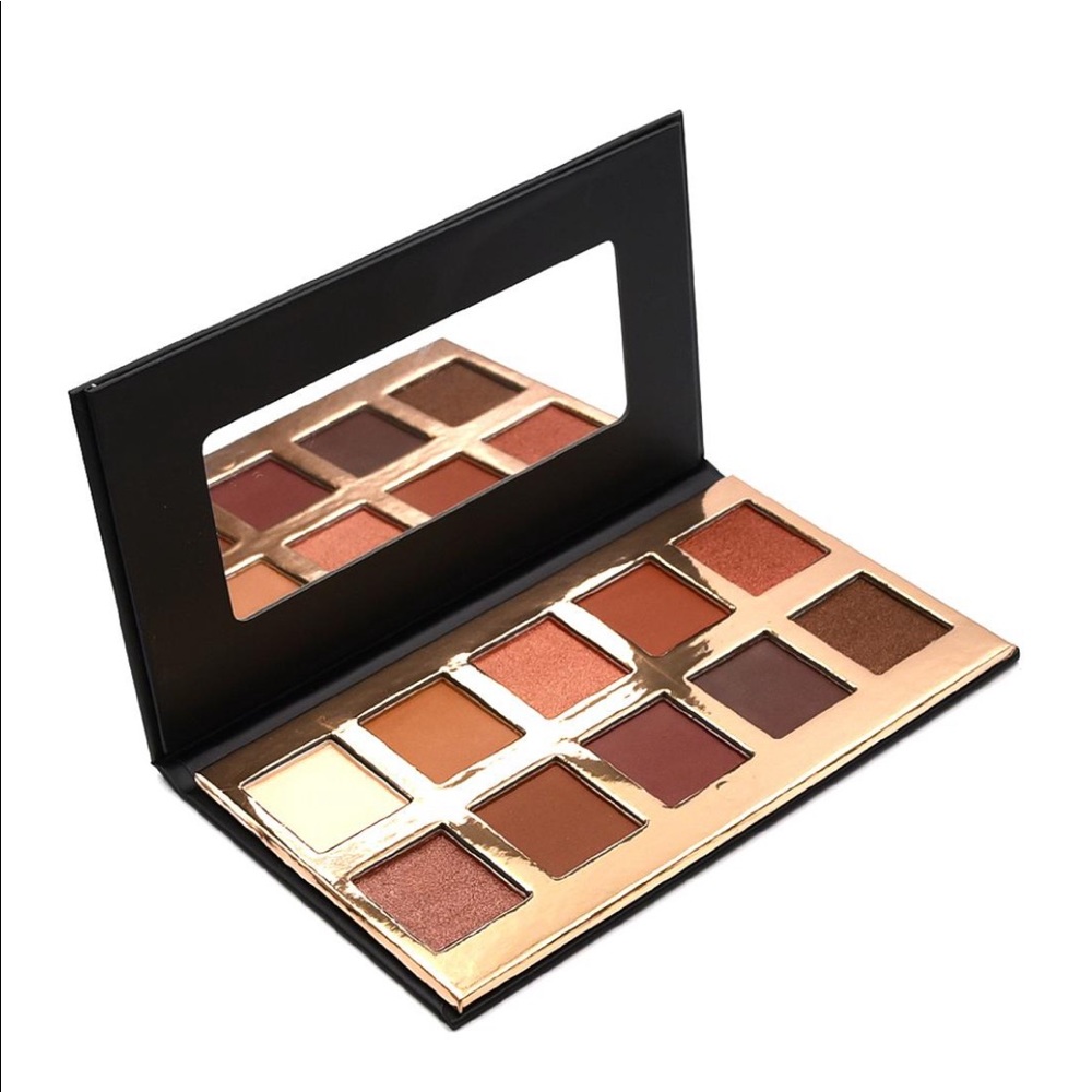 Crown pro palette